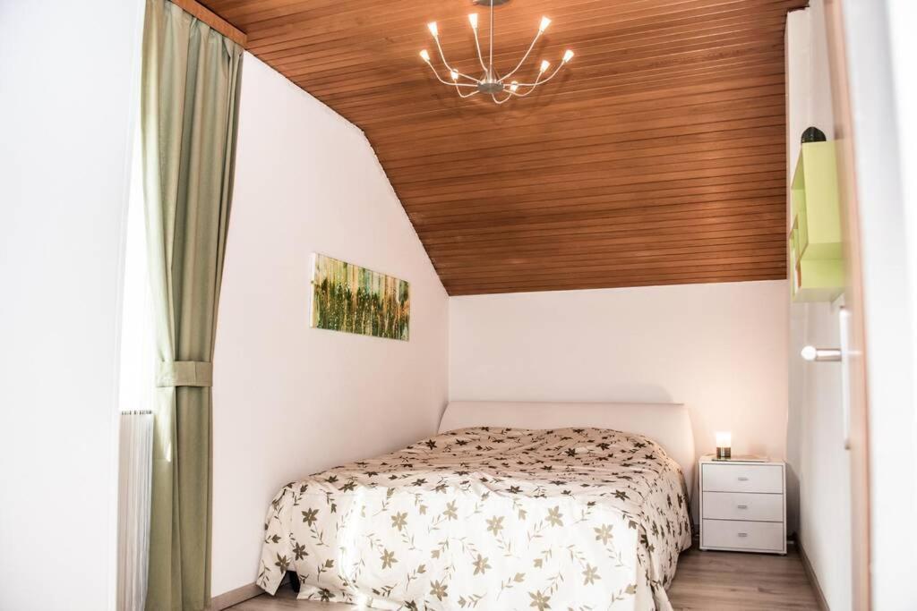 Apartment Pouringraz Fuer Kunst- Und Tennisliebhaber 외부 사진