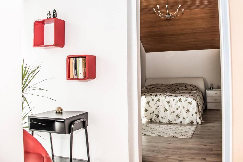 Apartment Pouringraz Fuer Kunst- Und Tennisliebhaber 외부 사진